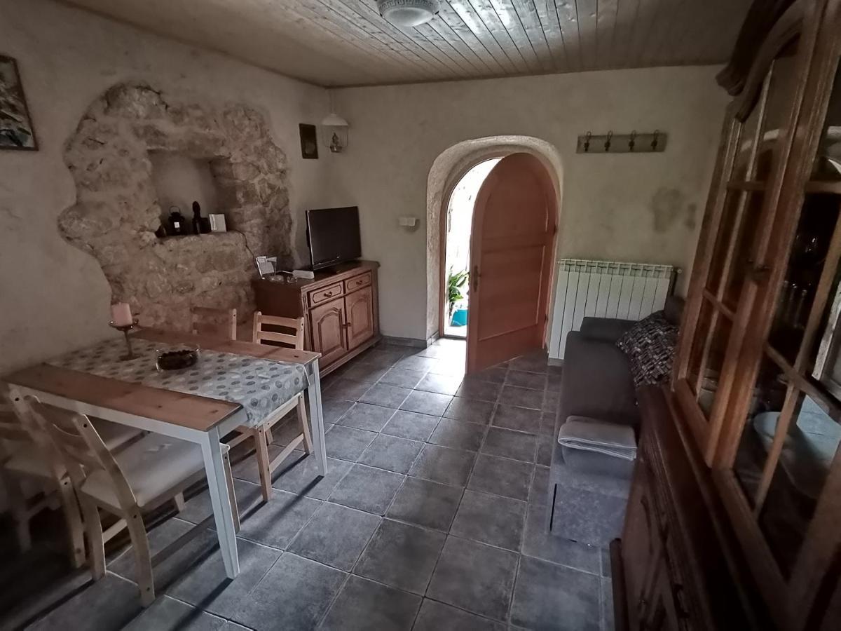 Apartmani Puric Malinska Esterno foto