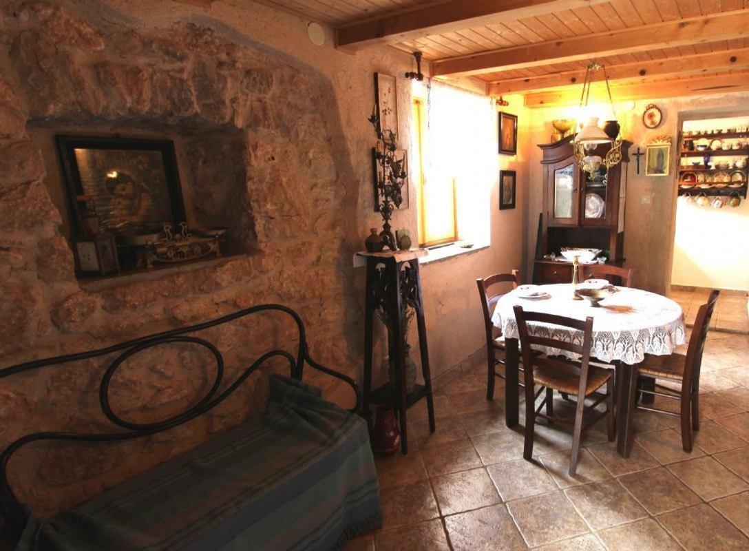 Apartmani Puric Malinska Esterno foto